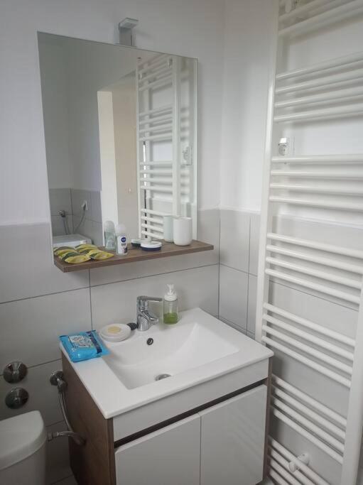 Lovely Flat, Center With Free Parking Apartman Varazdin